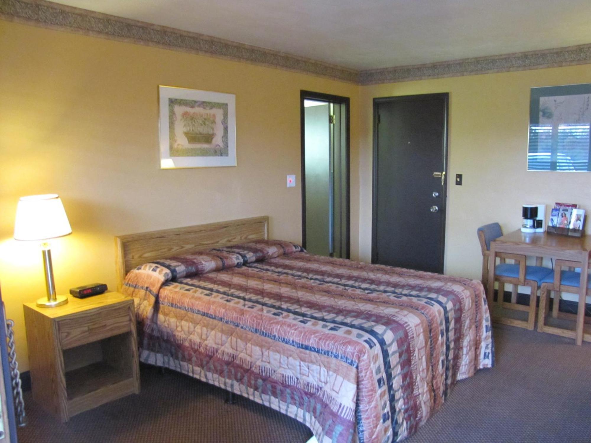 Colonial Mercer-grove Motel 2*