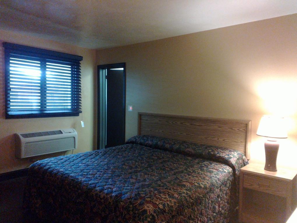 Colonial Mercer-grove Motel 2*